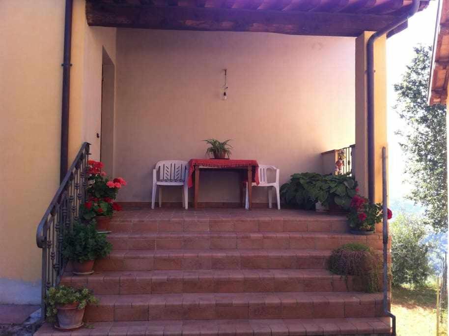 Ospitaci Appartamenti Di Campagna Le Rancole Valtopina Εξωτερικό φωτογραφία