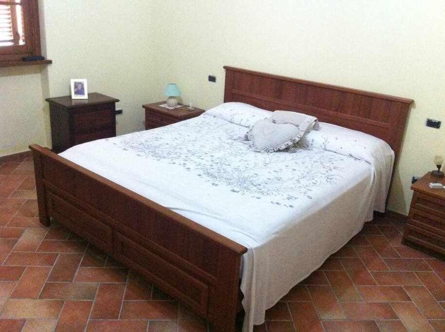 Ospitaci Appartamenti Di Campagna Le Rancole Valtopina Εξωτερικό φωτογραφία
